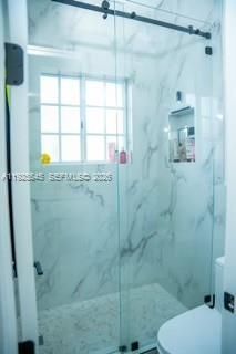 8204 NW 165 St Th, Miami Lakes, FL 33016 Photo