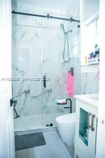 8204 NW 165 St Th, Miami Lakes, FL 33016 Photo