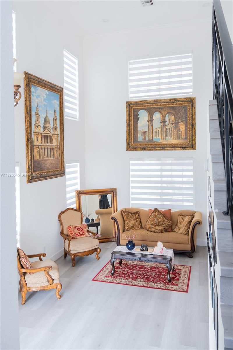 8204 NW 165 St Th, Miami Lakes, FL 33016 Photo