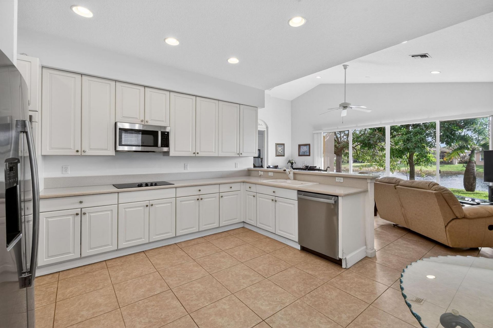 2205 SW Newport Isles Boulevard, Port Saint Lucie, FL 34953 Photo