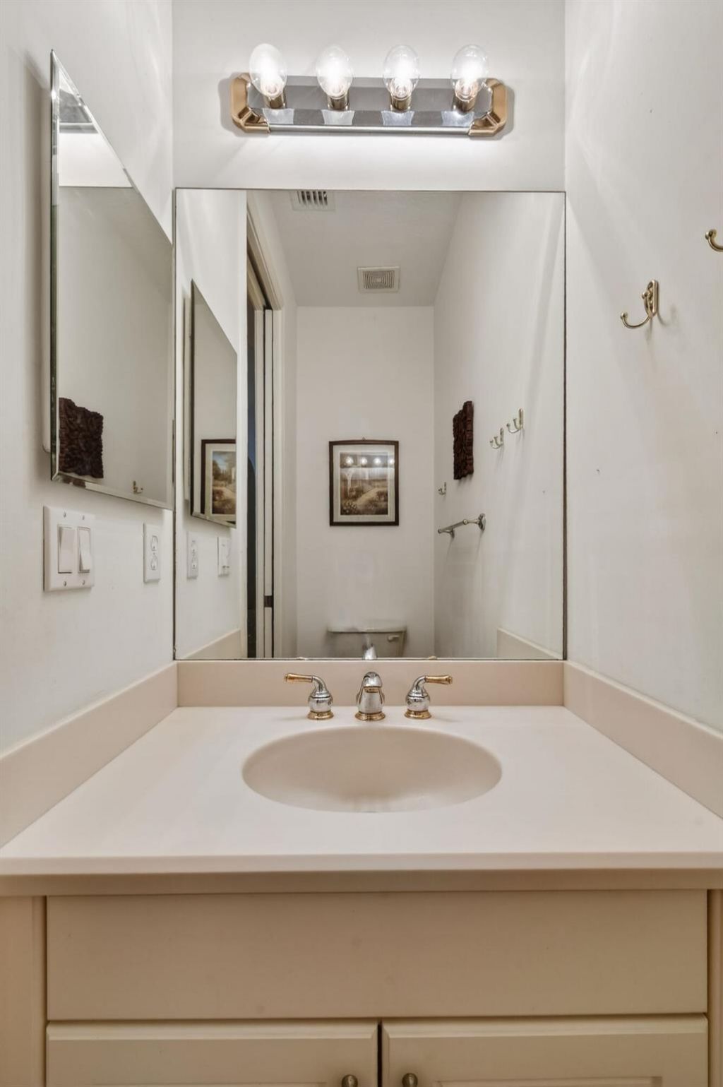 2205 SW Newport Isles Boulevard, Port Saint Lucie, FL 34953 Photo