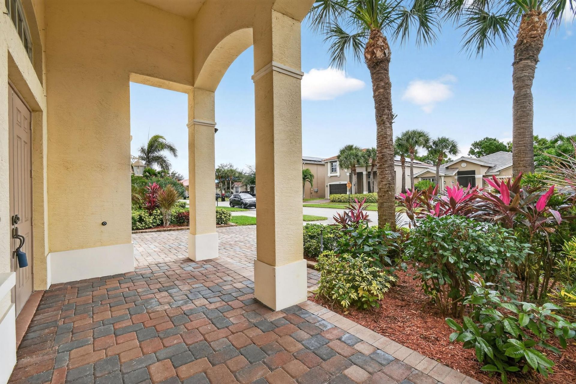 2205 SW Newport Isles Boulevard, Port Saint Lucie, FL 34953 Photo