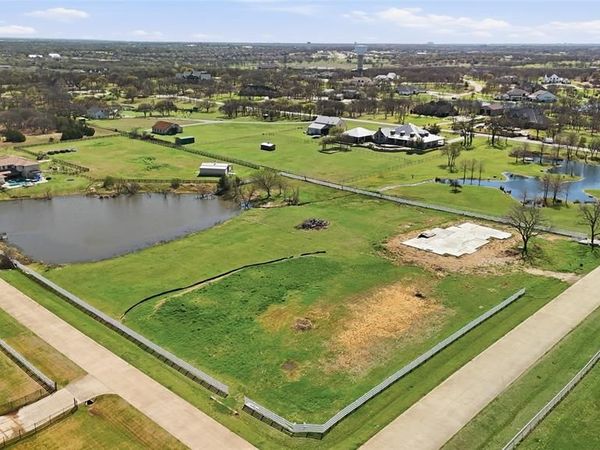 1181 Fox Run, Bartonville, TX 76226