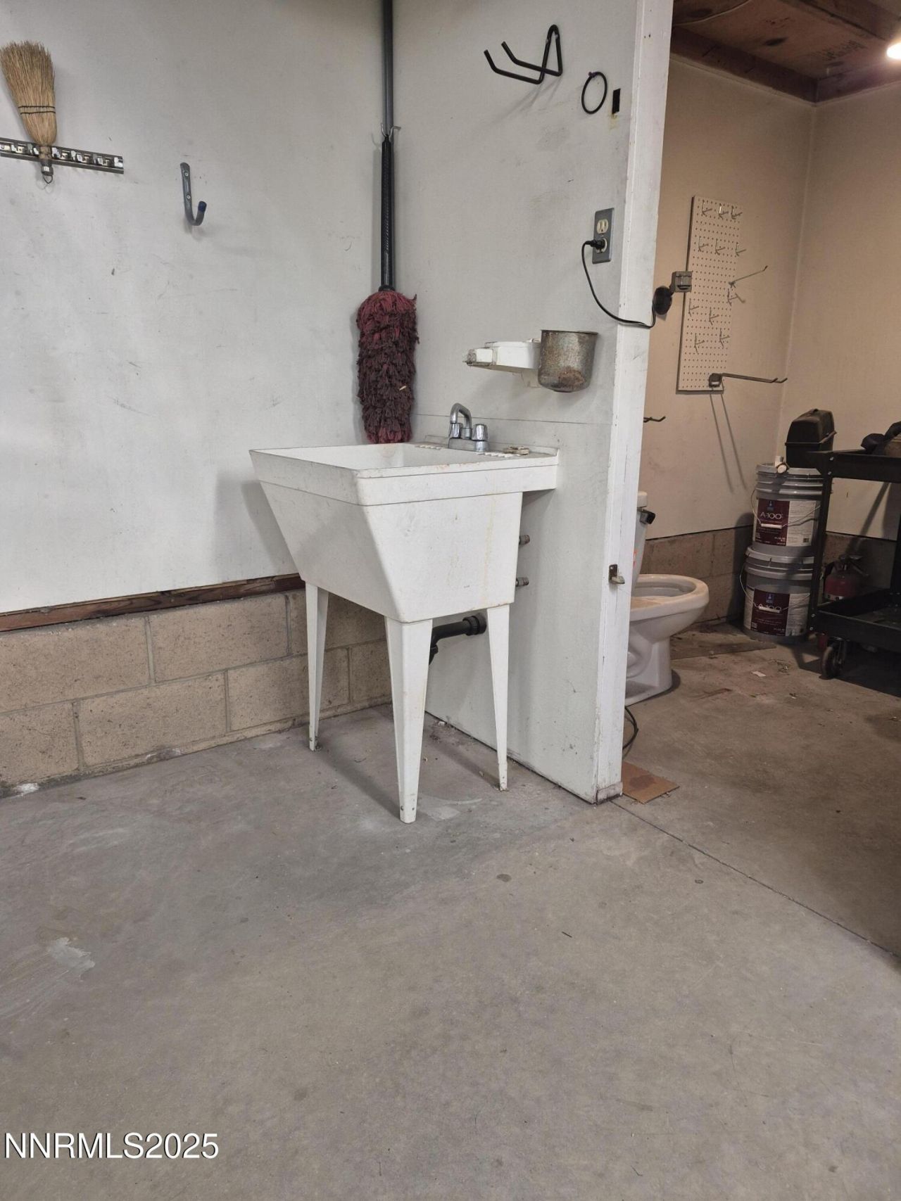 7215 Marlin Drive, Reno, NV 89506 Photo