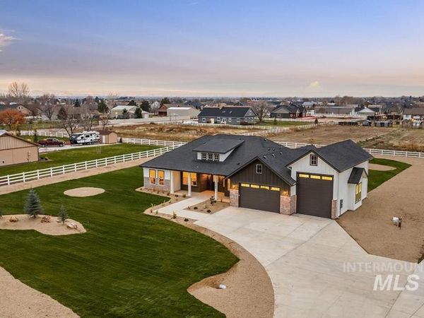 7786 Minam Dr, Middleton, ID 83644