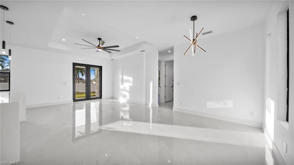 2002 NE 18th Ave, Cape Coral, FL 33909 Photo