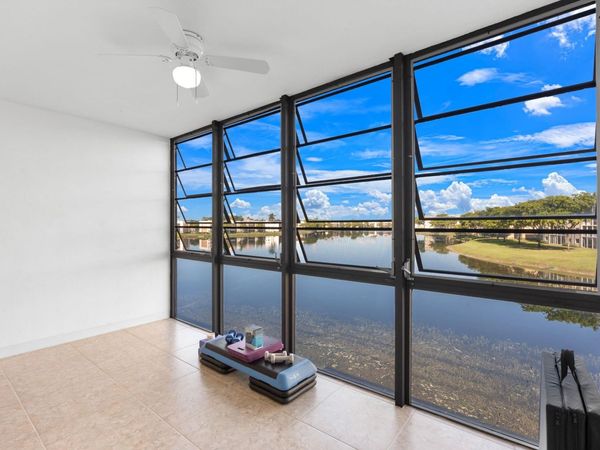 7458 Ashmont Cir, Unit 307, Tamarac, FL 33321