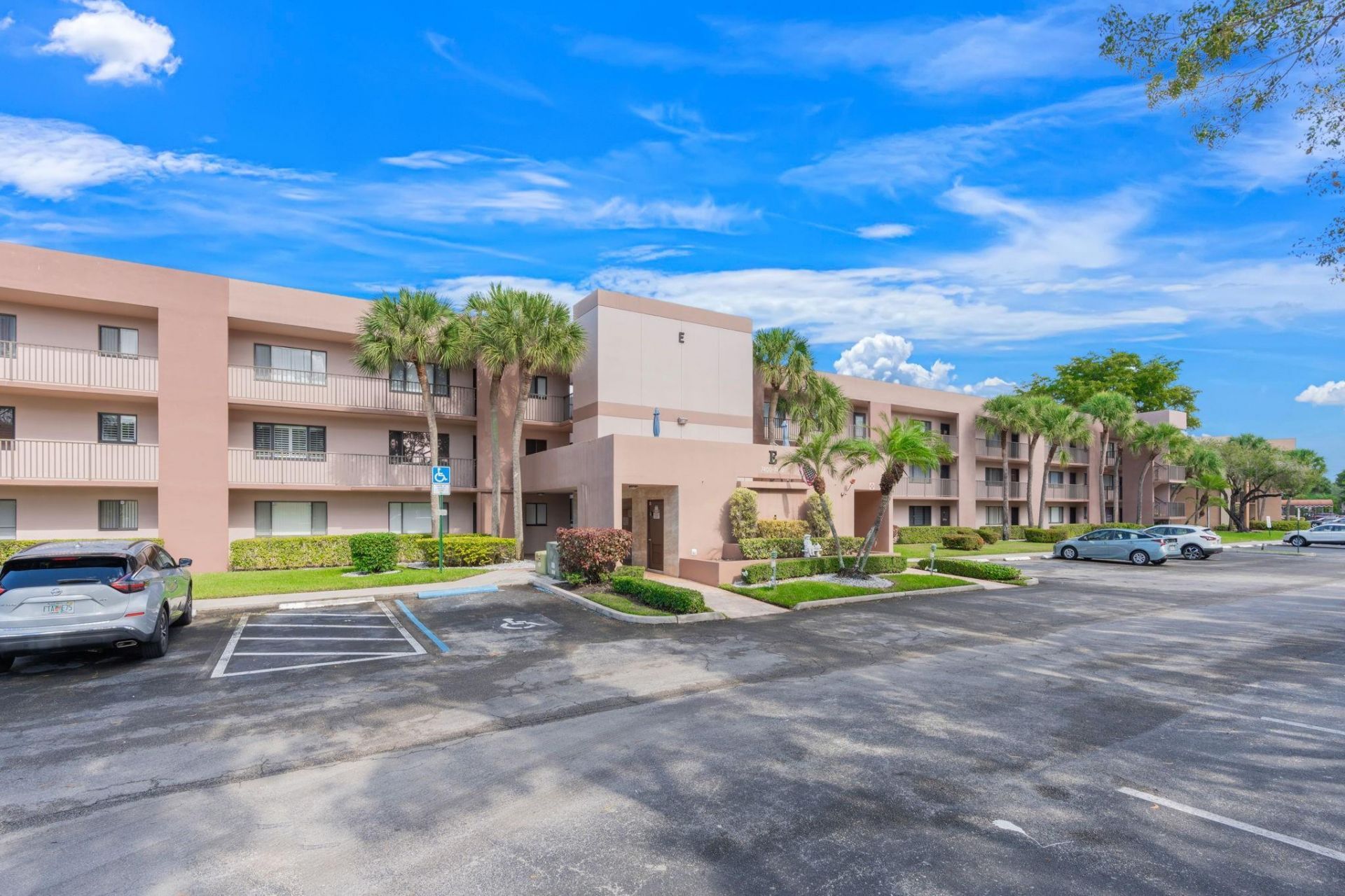 7458 Ashmont Circle, Unit 307, Tamarac, FL 33321 Photo