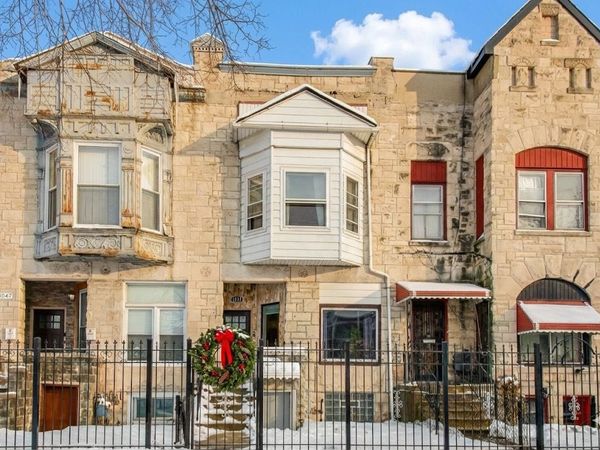 4049 S Indiana Avenue, Chicago, IL 60653