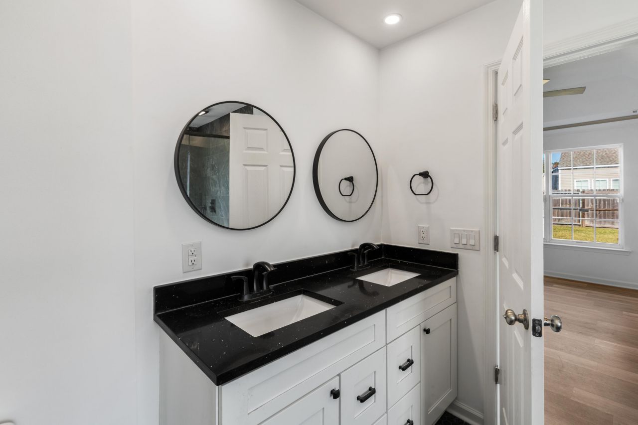 539 Rosings Drive Photo 17