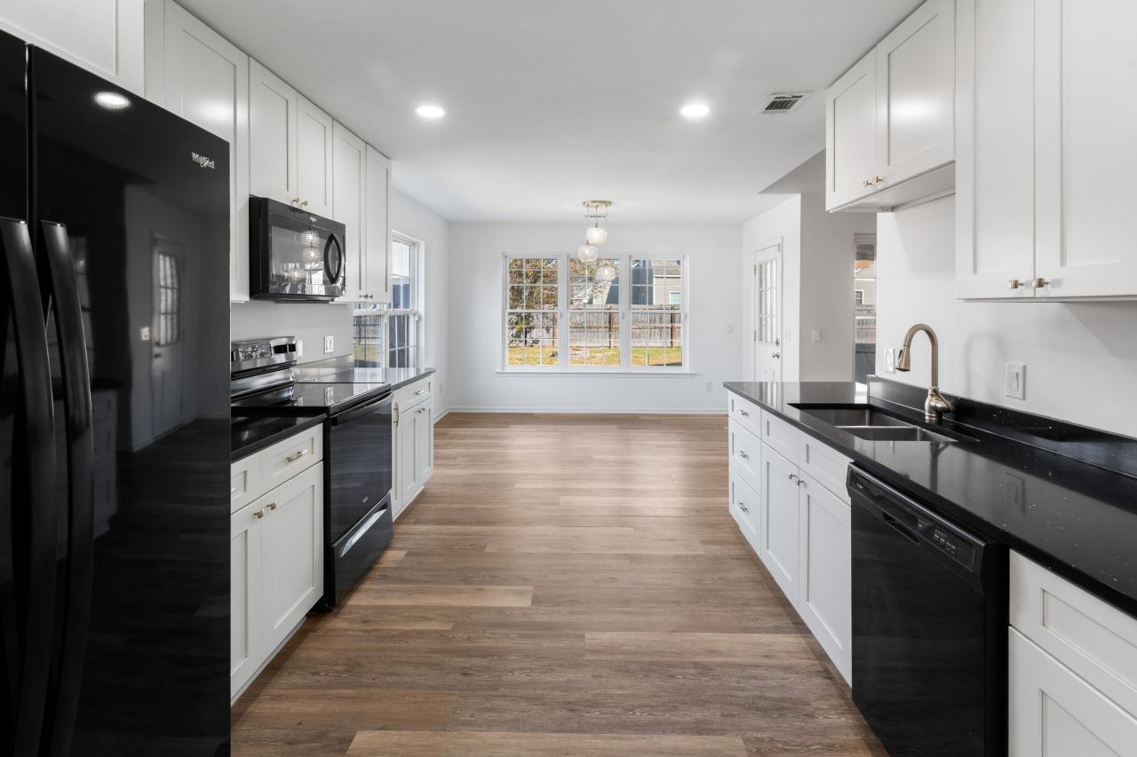 539 Rosings Drive Photo 6