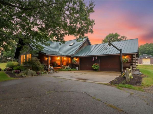 3310 26th Street, Hopkins, MI 49328