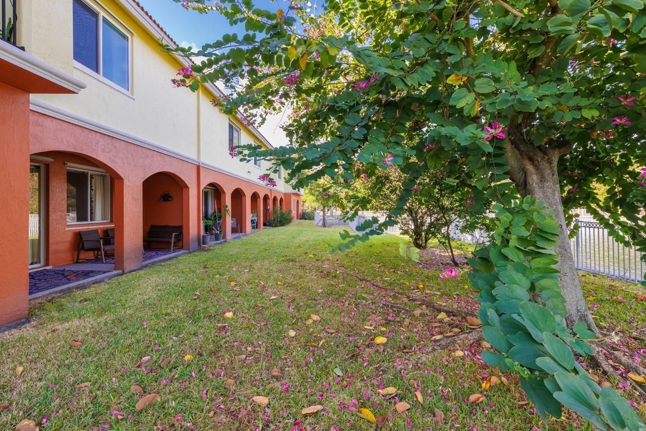 55 SE Palermo Ct, Unit 105, Stuart, FL 34994 Photo