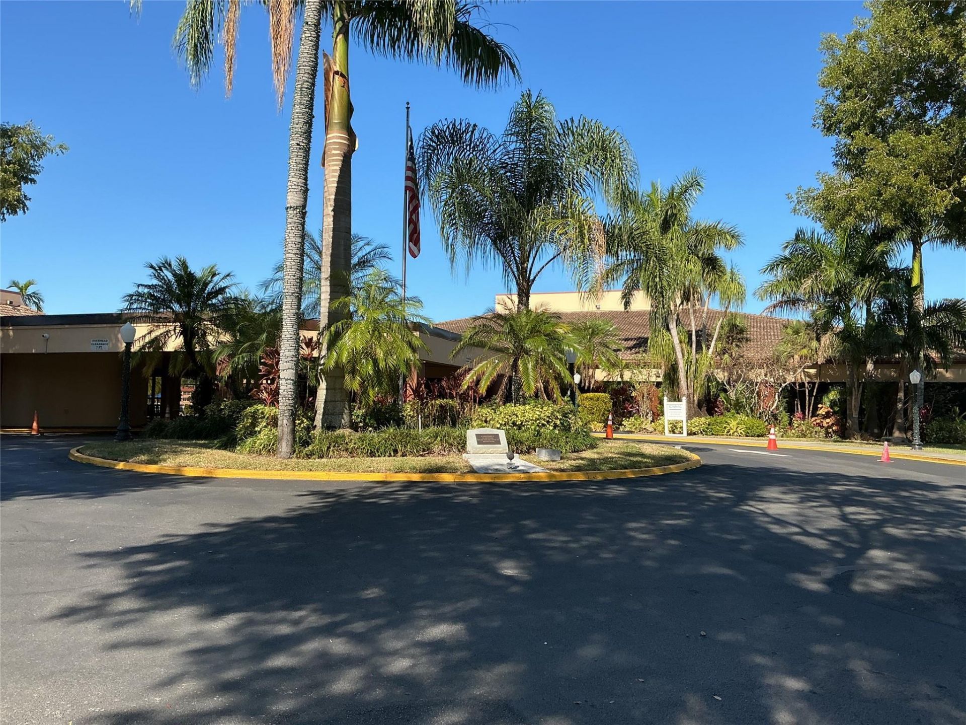 9481 Sunrise Lakes Boulevard, Unit 102, Sunrise, FL 33322 Photo