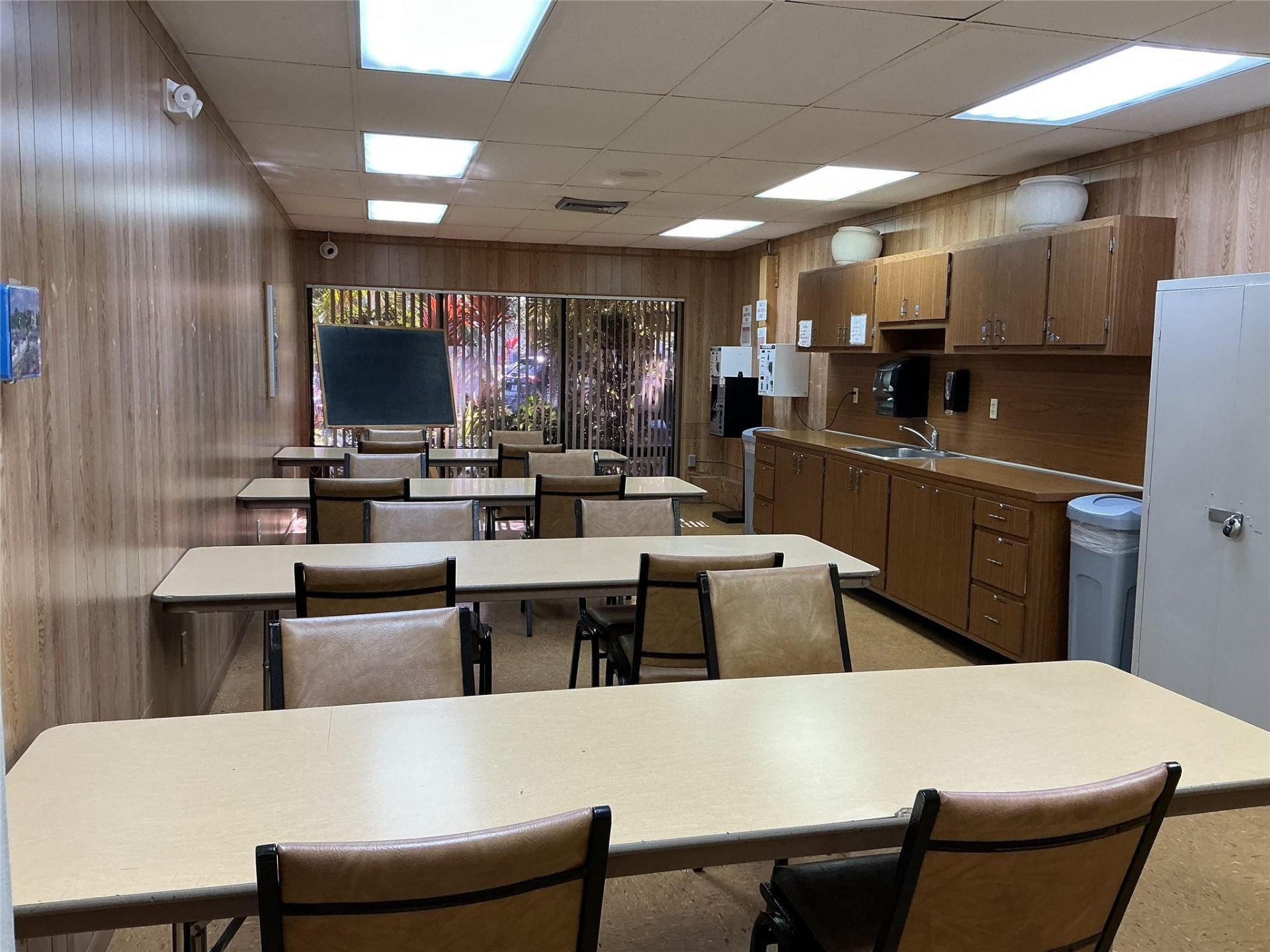 9481 Sunrise Lakes Boulevard, Unit 102, Sunrise, FL 33322 Photo