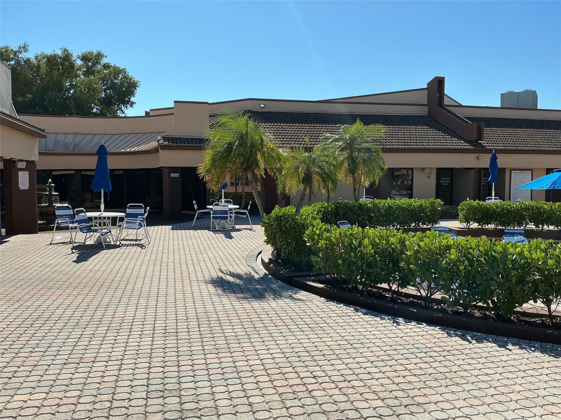 9481 Sunrise Lakes Boulevard, Unit 102, Sunrise, FL 33322 Photo