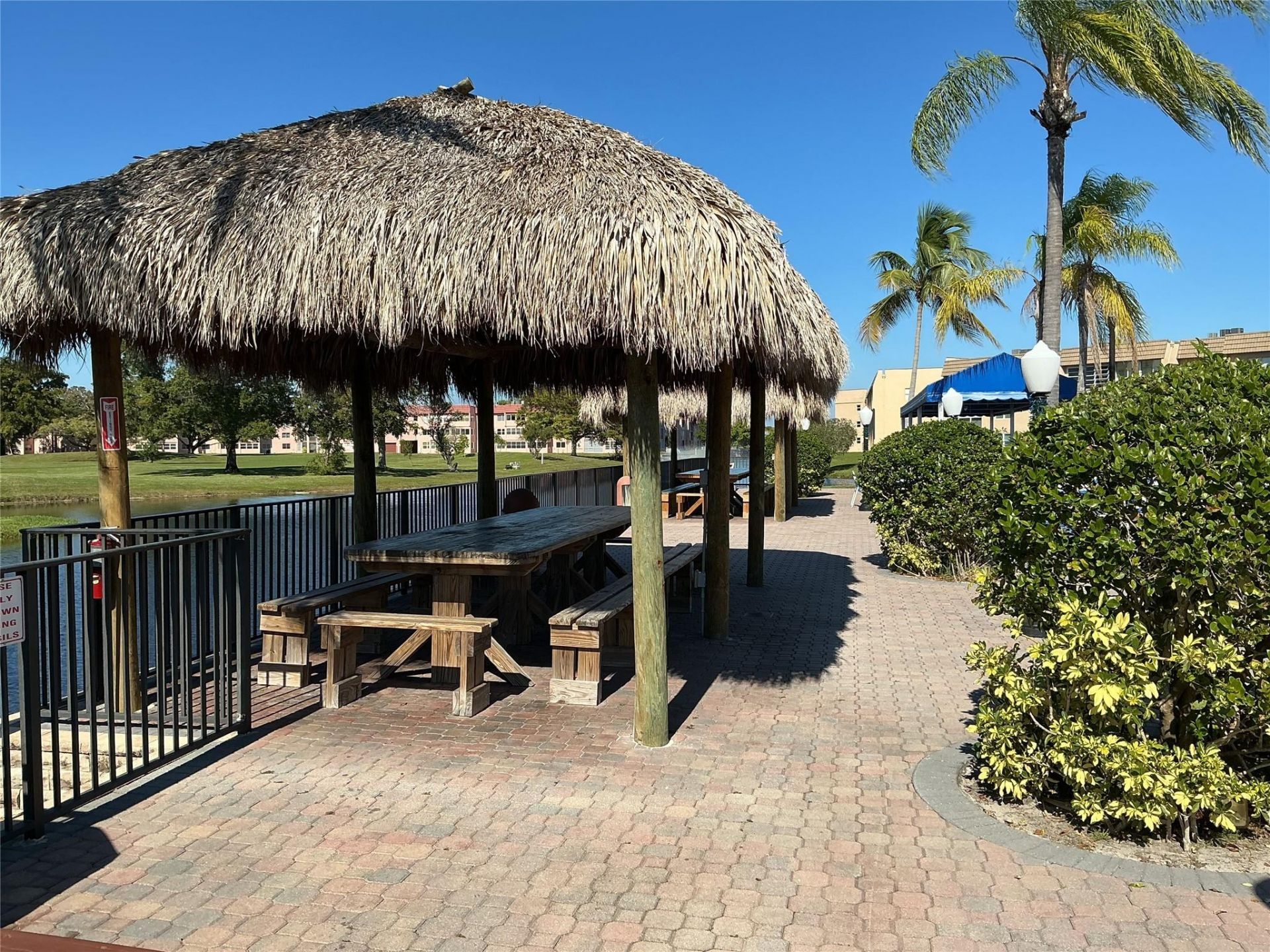 9481 Sunrise Lakes Boulevard, Unit 102, Sunrise, FL 33322 Photo