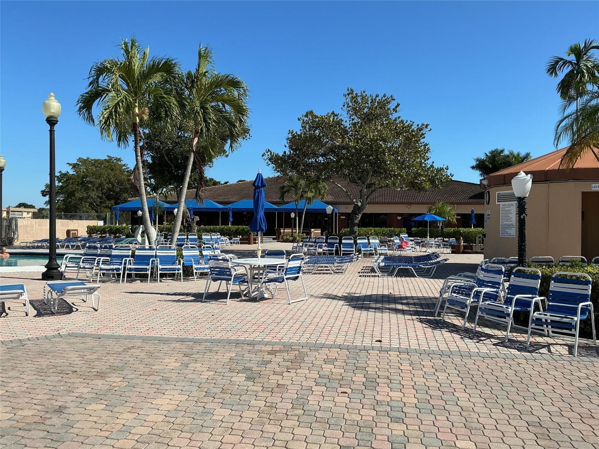 9481 Sunrise Lakes Boulevard, Unit 102, Sunrise, FL 33322 Photo