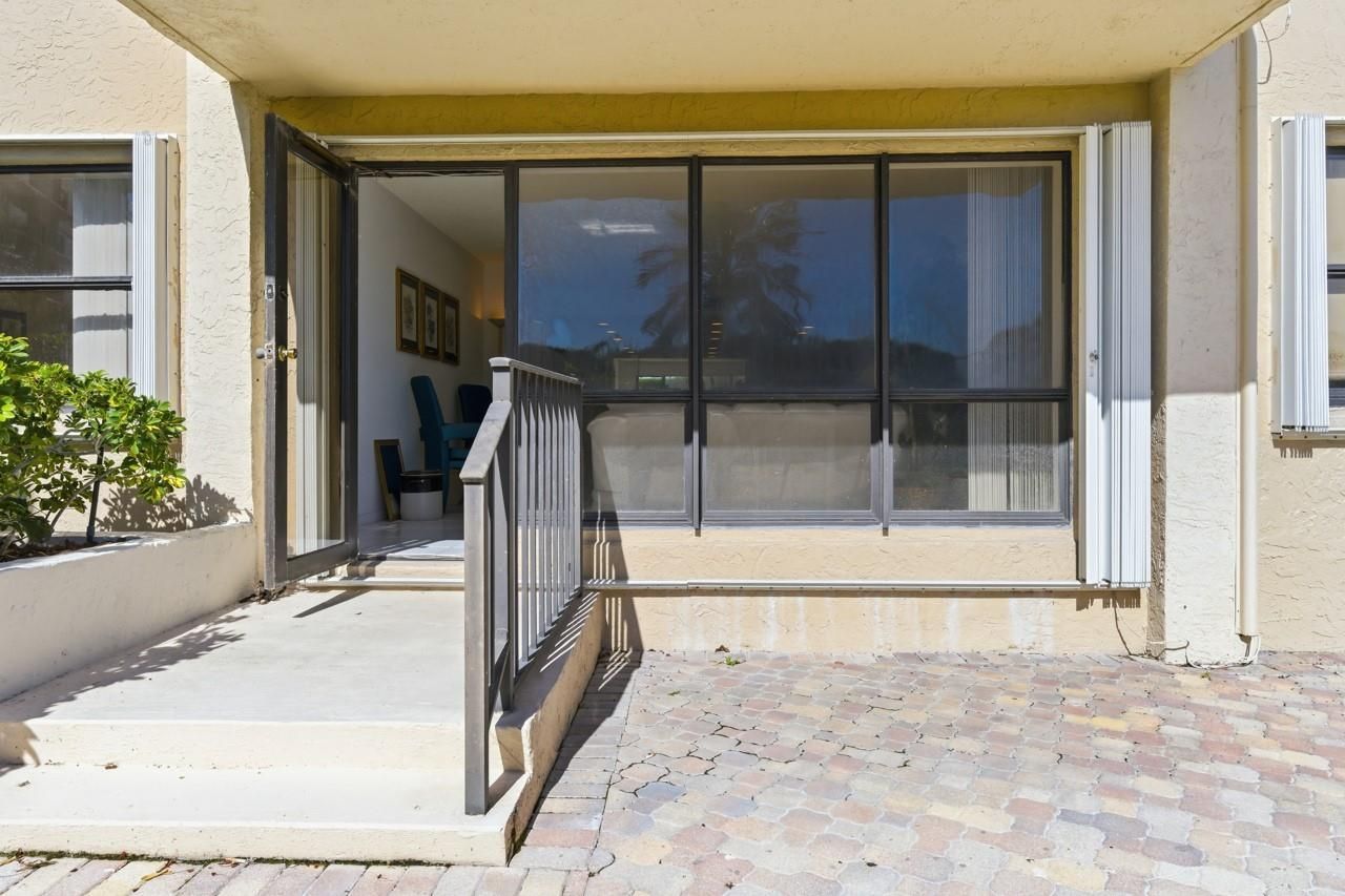 4900 N Ocean Boulevard, Unit 303, Lauderdale by the Sea, FL 33308 Photo