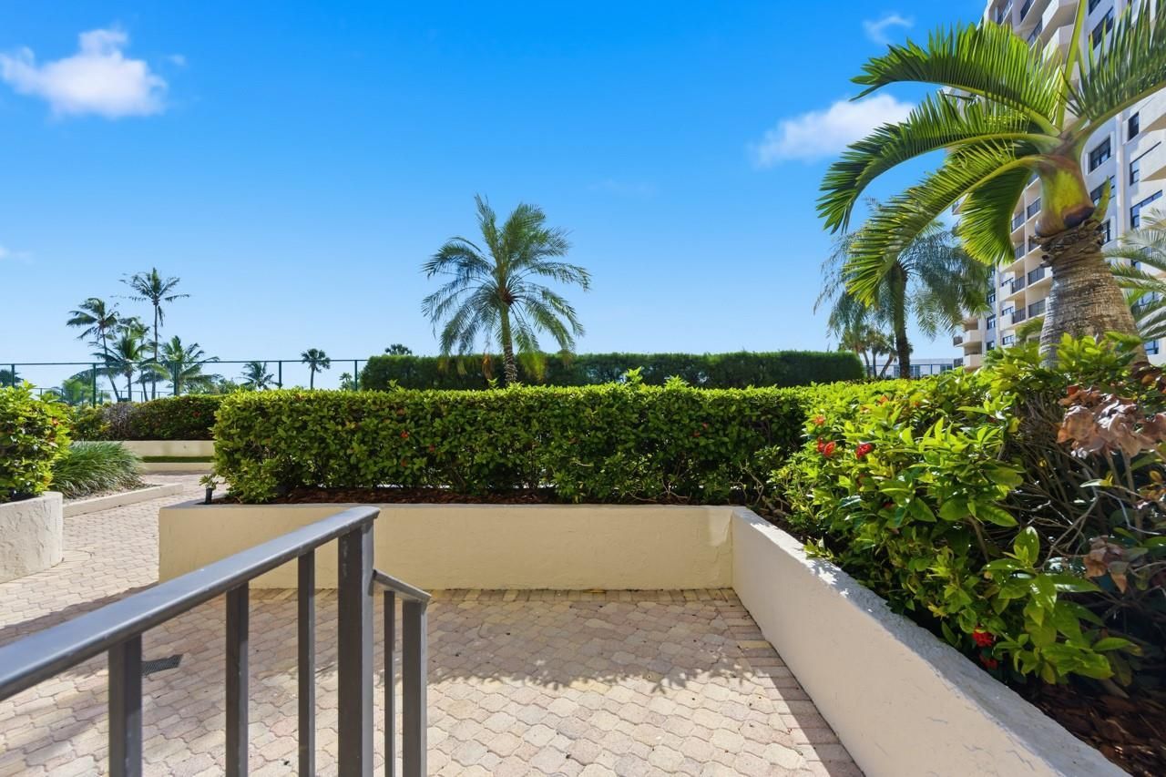 4900 N Ocean Boulevard, Unit 303, Lauderdale by the Sea, FL 33308 Photo