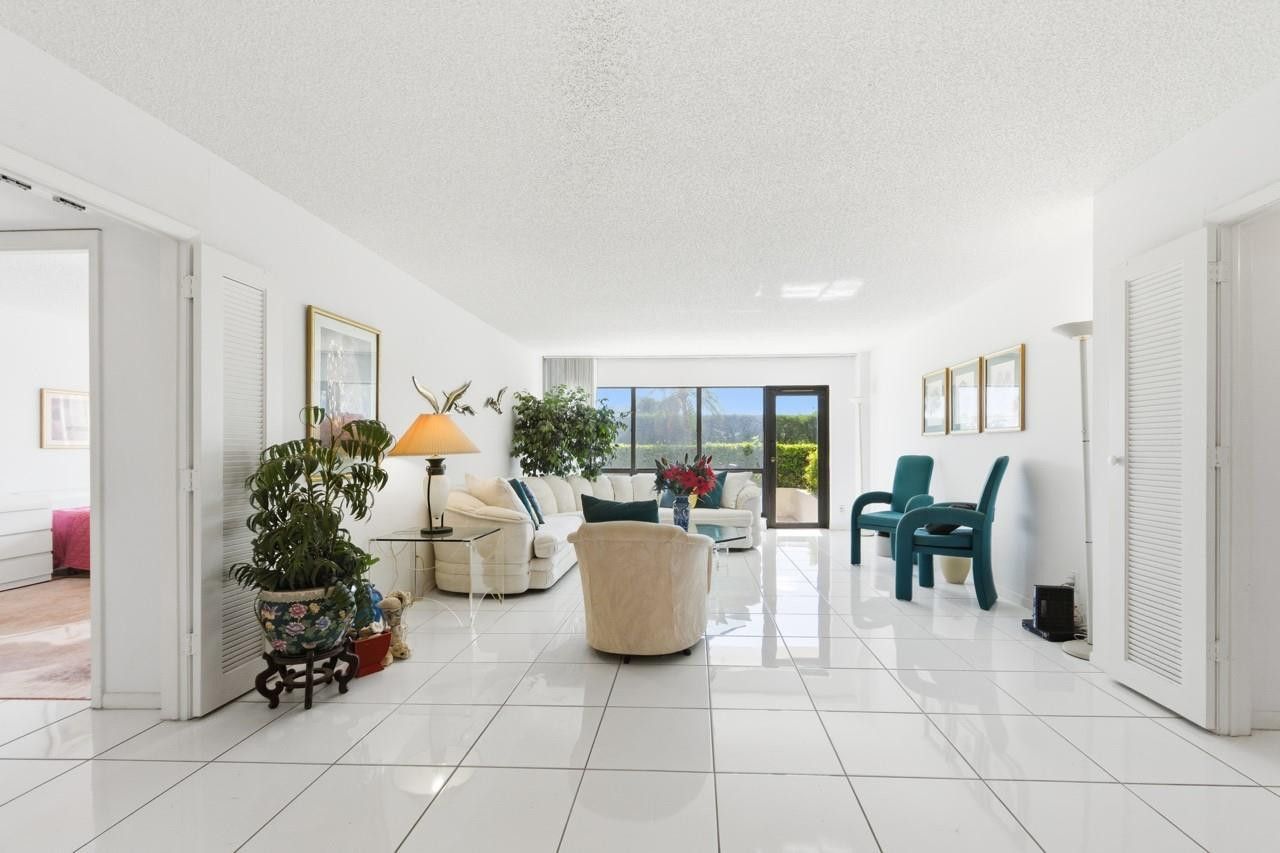 4900 N Ocean Boulevard, Unit 303, Lauderdale by the Sea, FL 33308 Photo