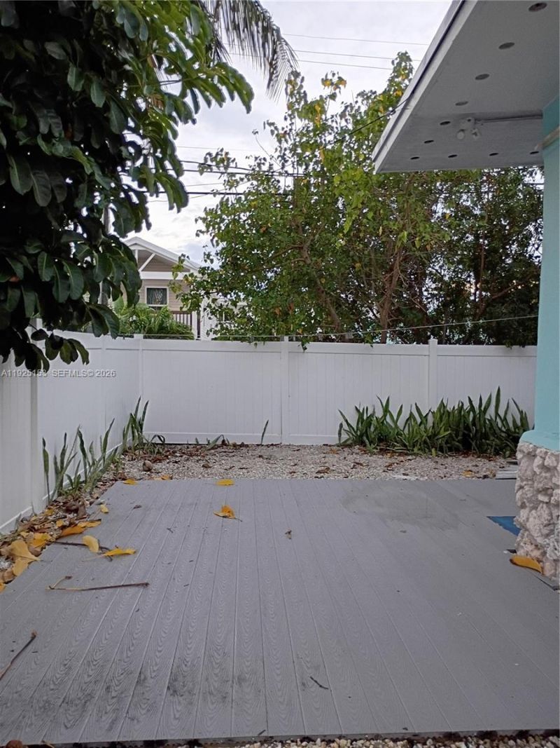 228 Oleander Dr, Key Largo, FL 33070 Photo
