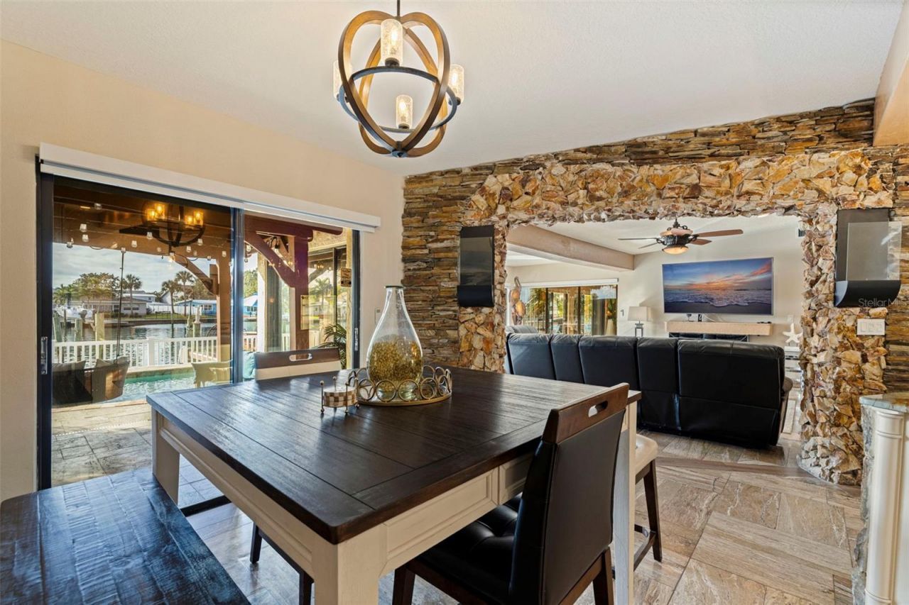 357 La Hacienda Drive, Indian Rocks Beach, FL 33785 Photo