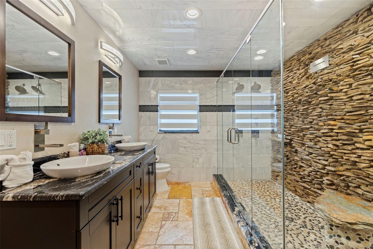 357 La Hacienda Drive, Indian Rocks Beach, FL 33785 Photo