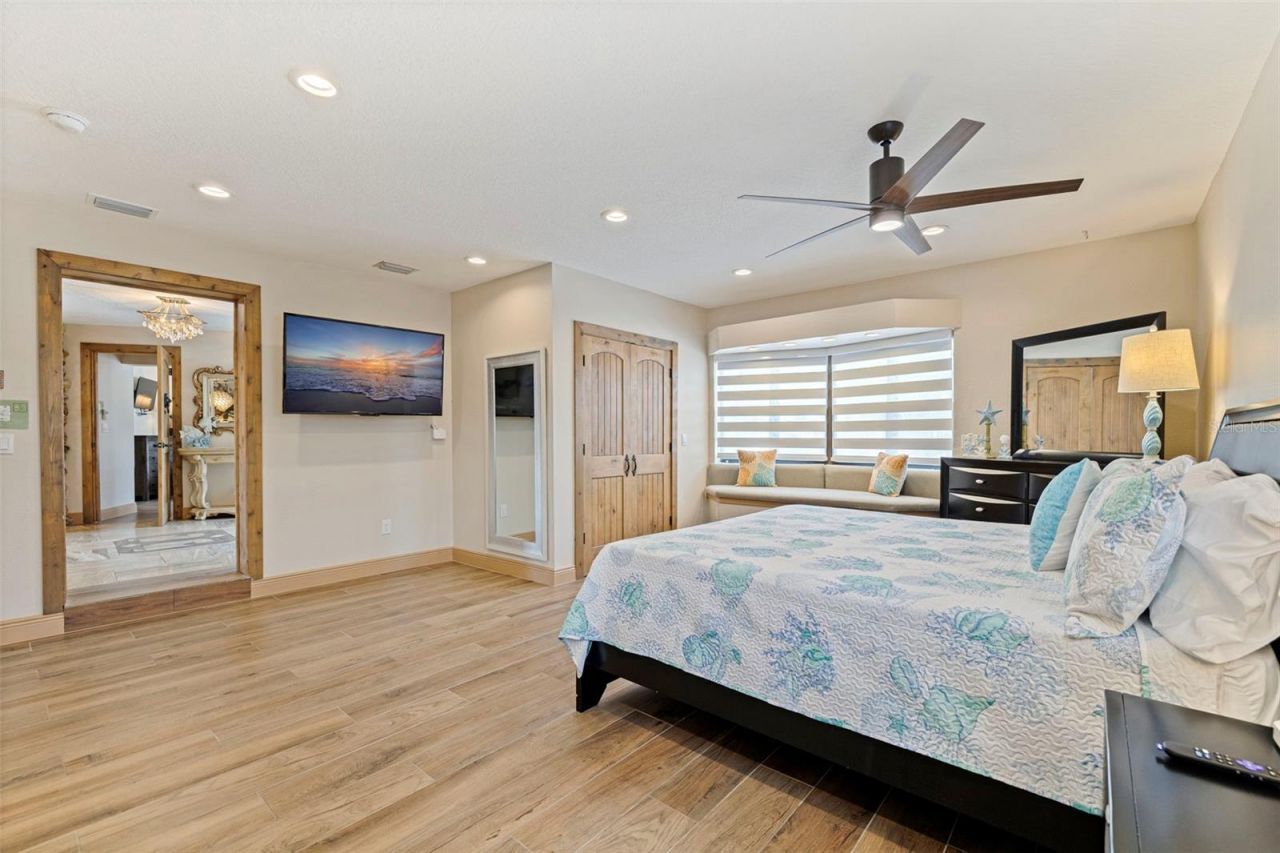 357 La Hacienda Drive, Indian Rocks Beach, FL 33785 Photo