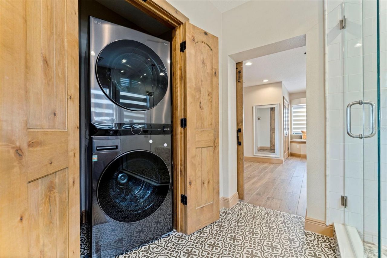 357 La Hacienda Drive, Indian Rocks Beach, FL 33785 Photo