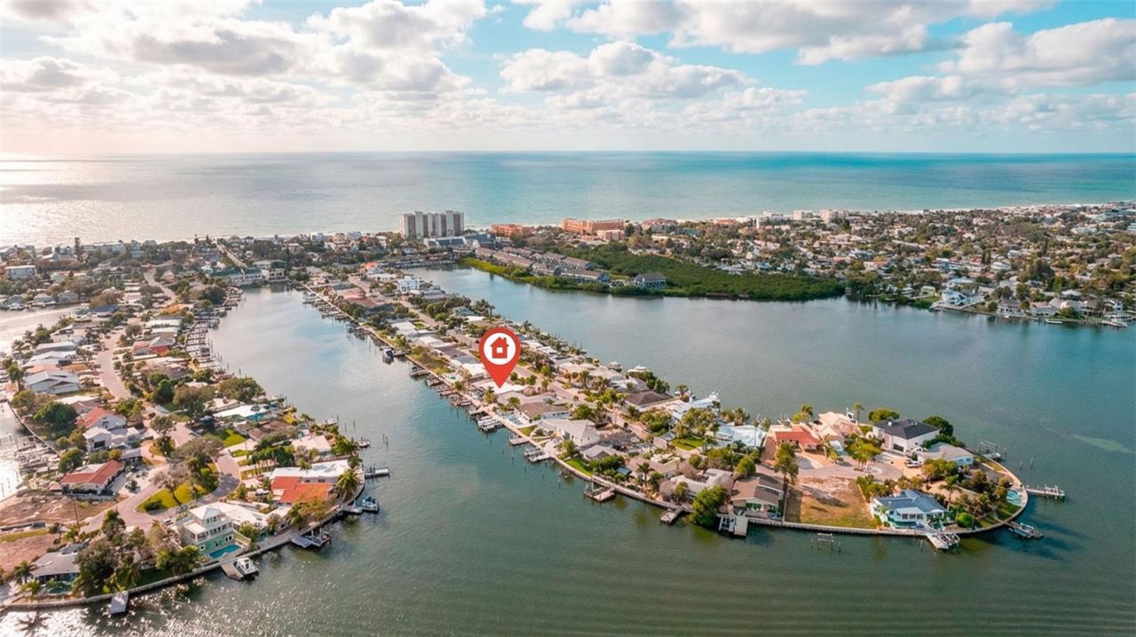 357 La Hacienda Drive, Indian Rocks Beach, FL 33785 Photo