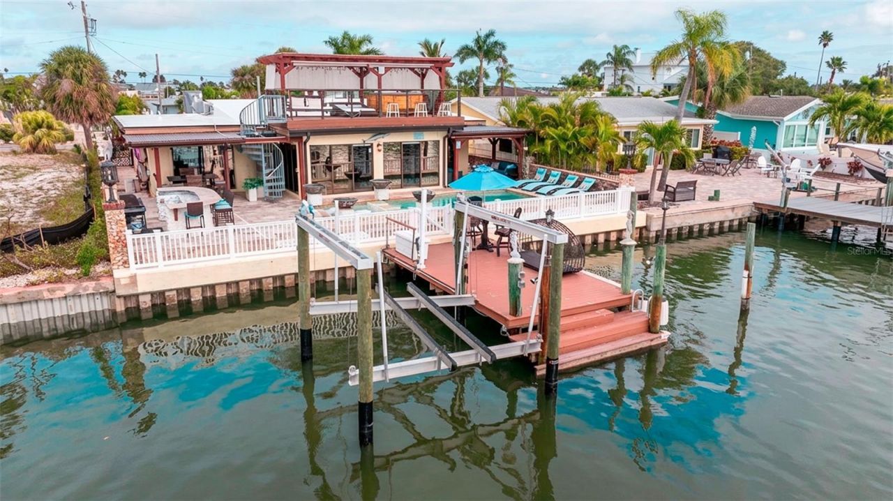 357 La Hacienda Drive, Indian Rocks Beach, FL 33785 Photo