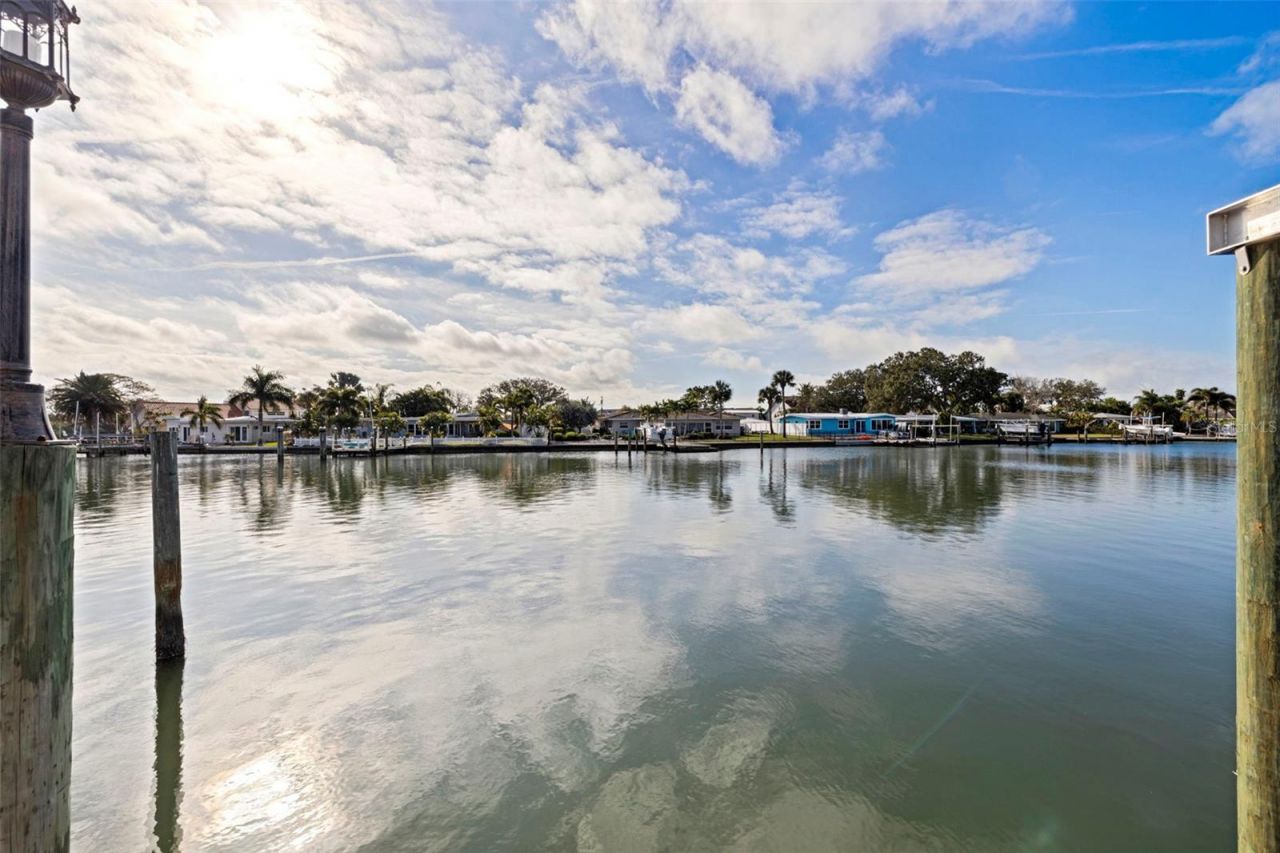 357 La Hacienda Drive, Indian Rocks Beach, FL 33785 Photo