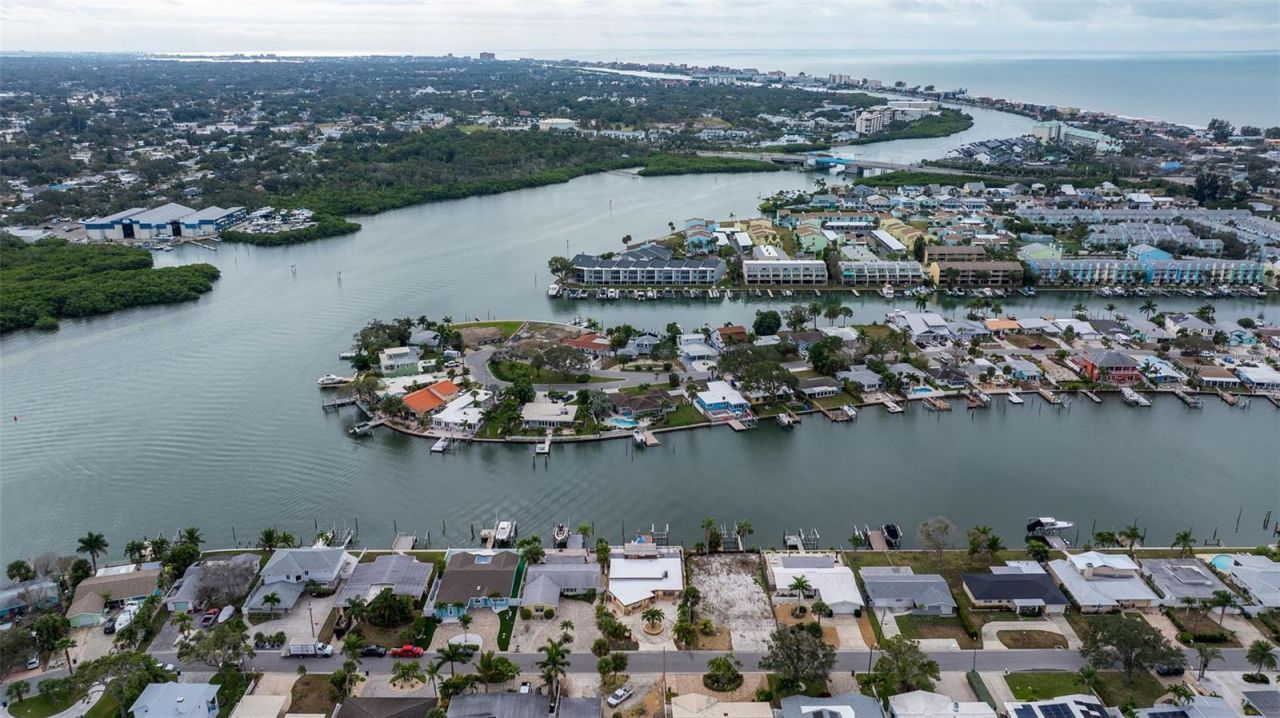 357 La Hacienda Drive, Indian Rocks Beach, FL 33785 Photo