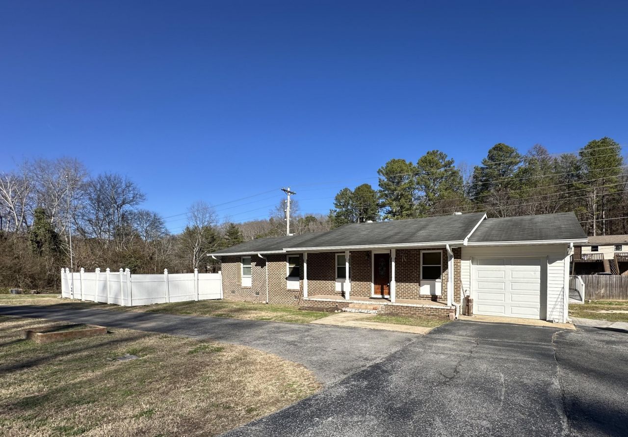 4325 Highway 41 Ringgold, GA 30736