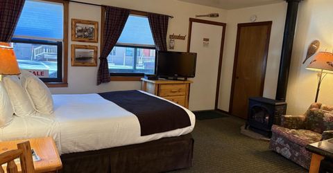 6944 North Lake Boulevard, Tahoe Vista, CA 96140 Photo