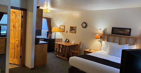 6944 North Lake Boulevard, Tahoe Vista, CA 96140 Photo