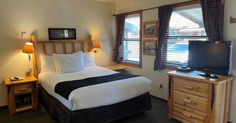 6944 North Lake Boulevard, Tahoe Vista, CA 96140 Photo