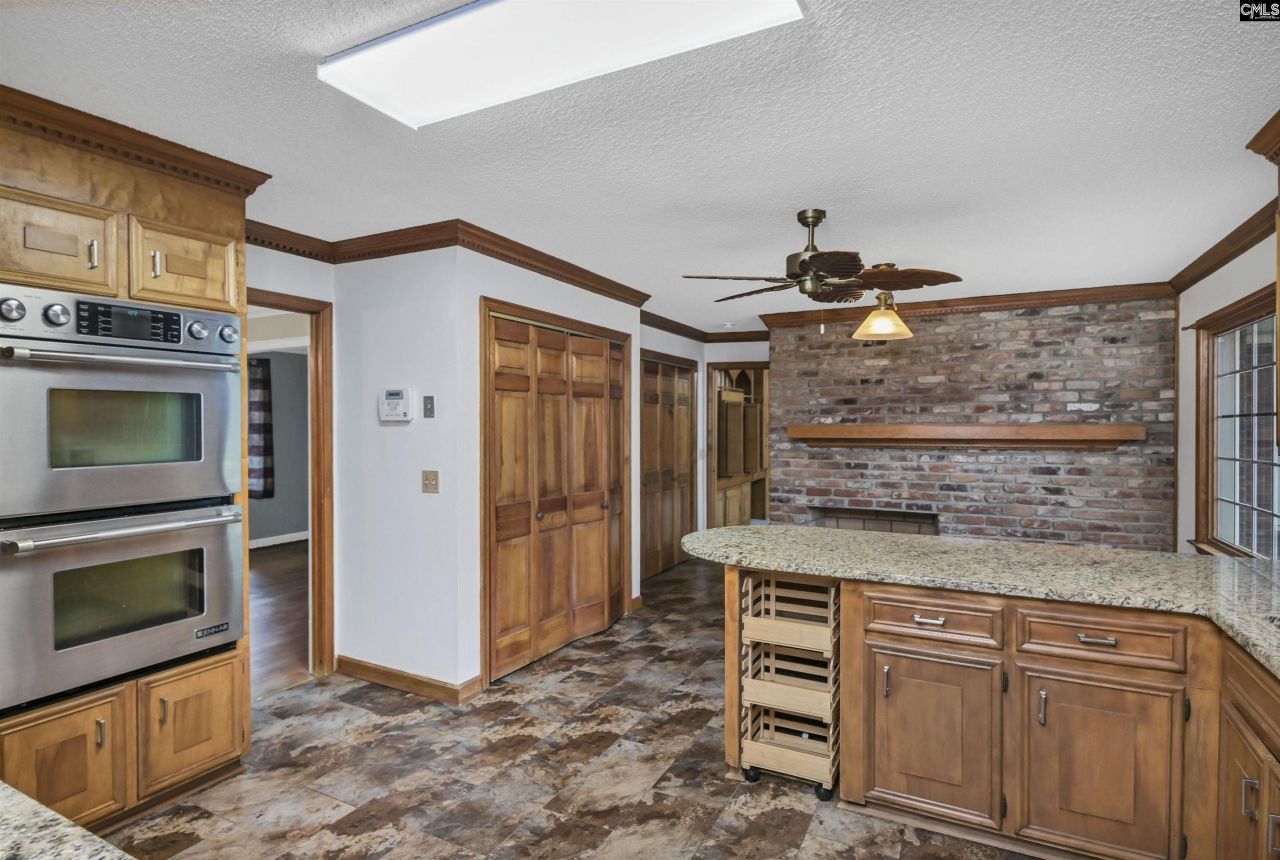 257 Brookspring Road Photo 20