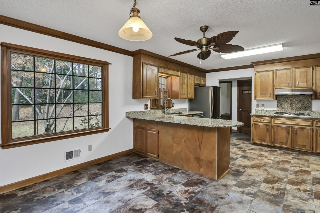 257 Brookspring Road Photo 22