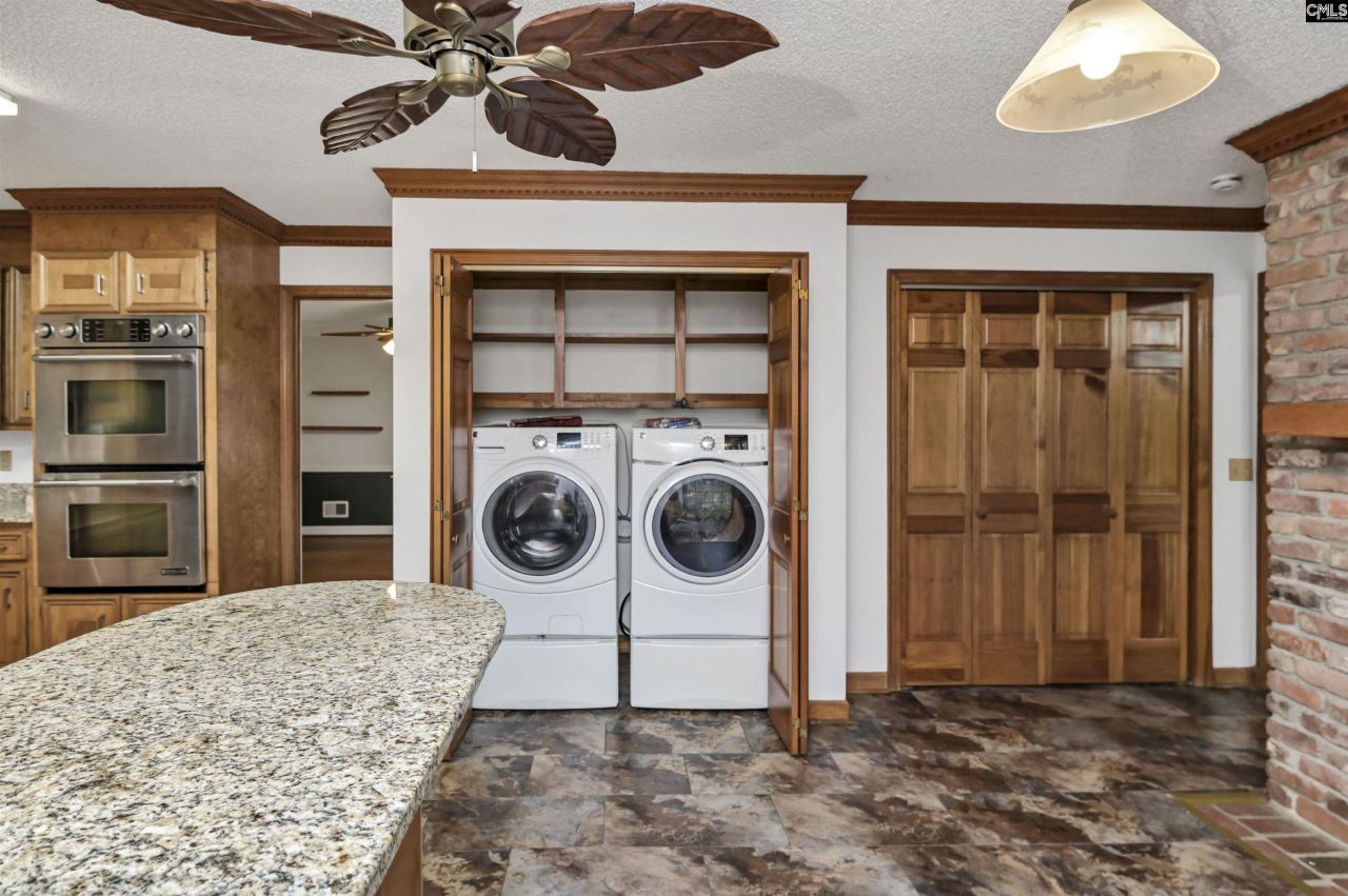 257 Brookspring Road Photo 23