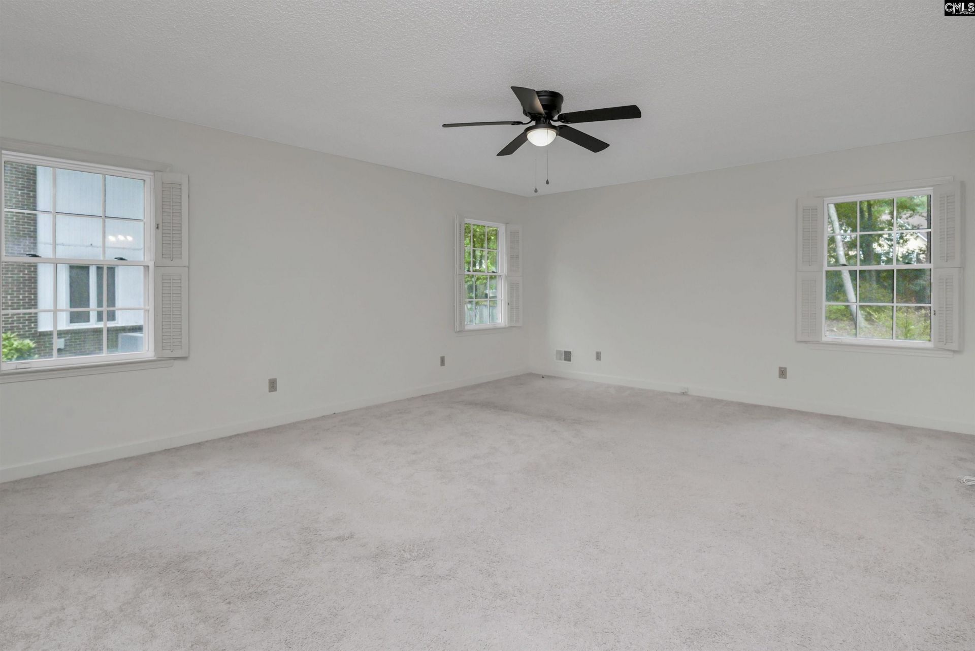 257 Brookspring Road Photo 32
