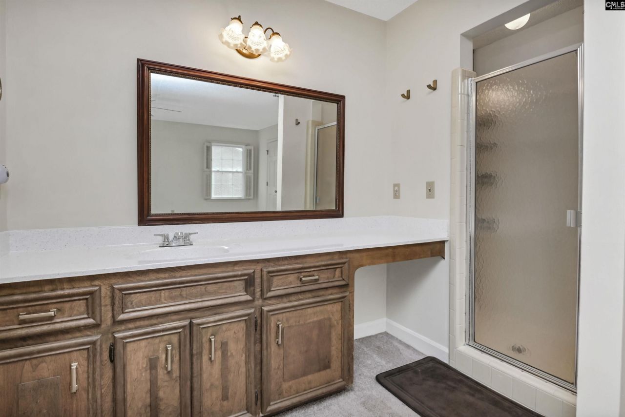 257 Brookspring Road Photo 32