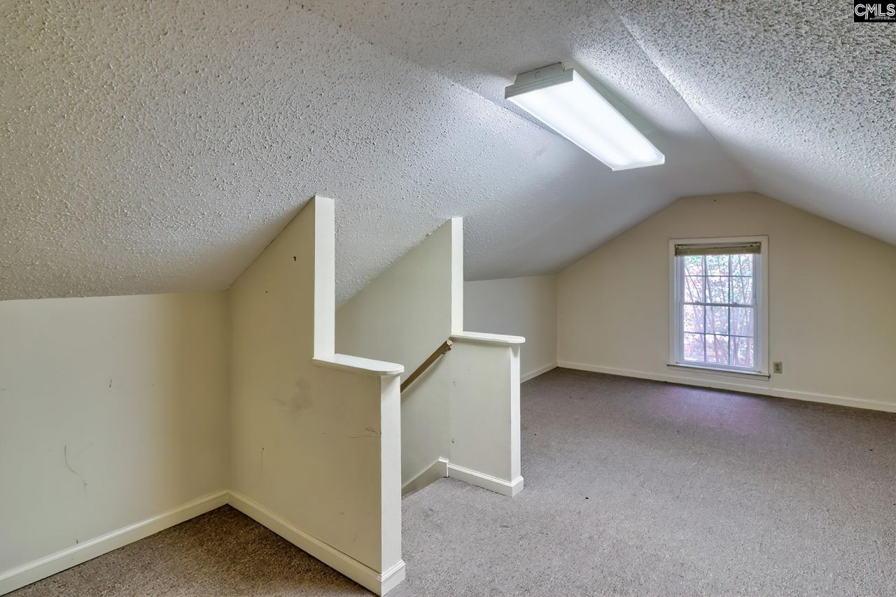 257 Brookspring Road Photo 44