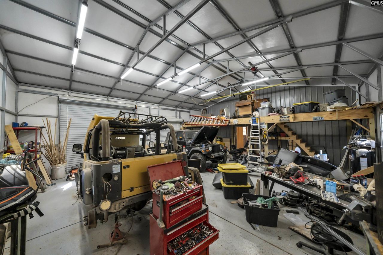 1908 Hollingshed Road Photo 18