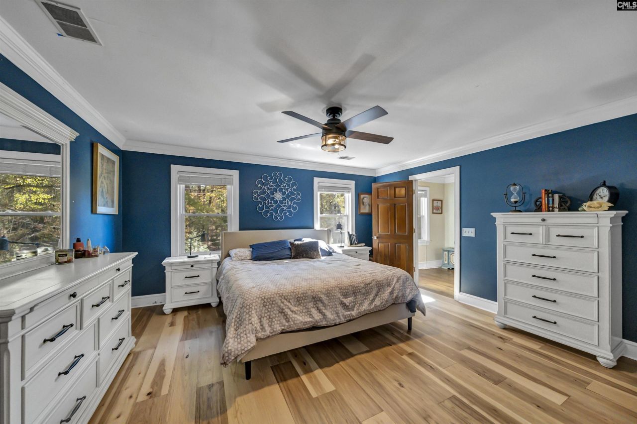 1908 Hollingshed Road Photo 33