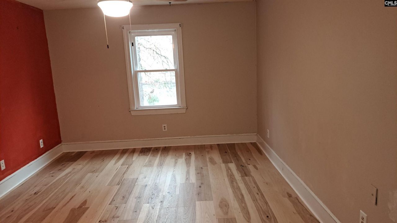 1908 Hollingshed Road Photo 39