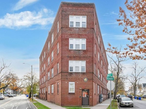 192-198 White St, Springfield, MA 01108