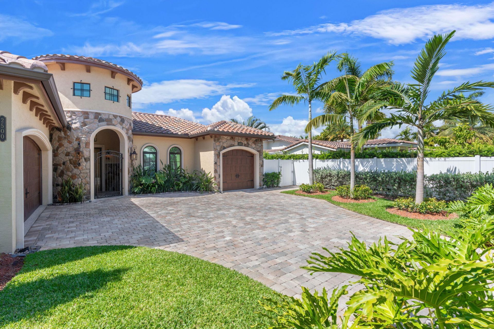 2500 NE 14th Street, Fort Lauderdale, FL 33304 Photo