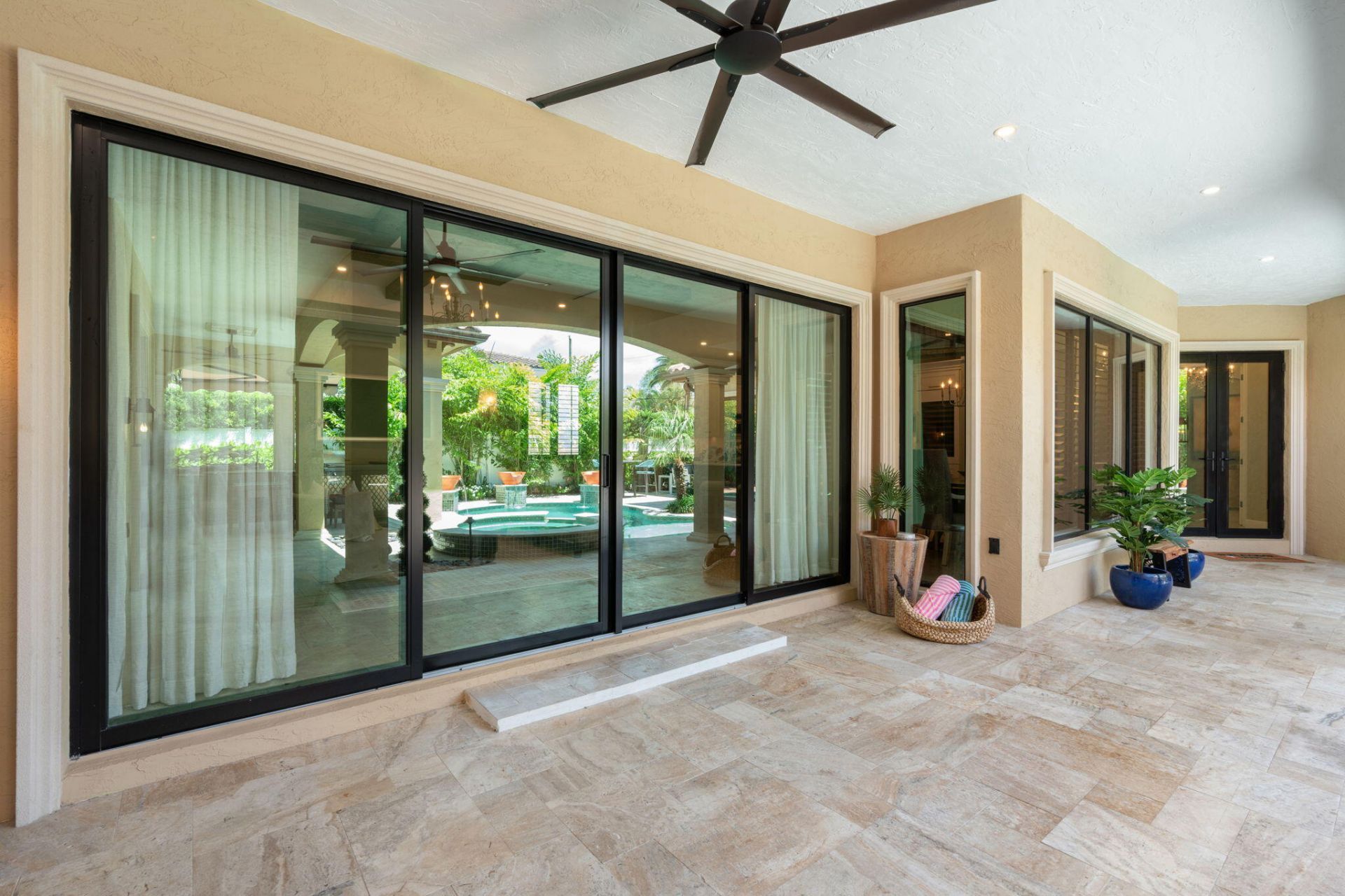 2500 NE 14th Street, Fort Lauderdale, FL 33304 Photo